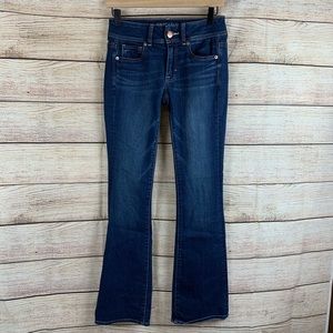 American Eagle Medium Wash Mid Rise Kickboot Sz 0